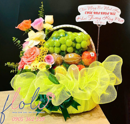 Giỏ trái cây chúc mừng khai trương sang trọng, tươi ngon là món quà ý nghĩa gửi lời chúc phát tài, may mắn
