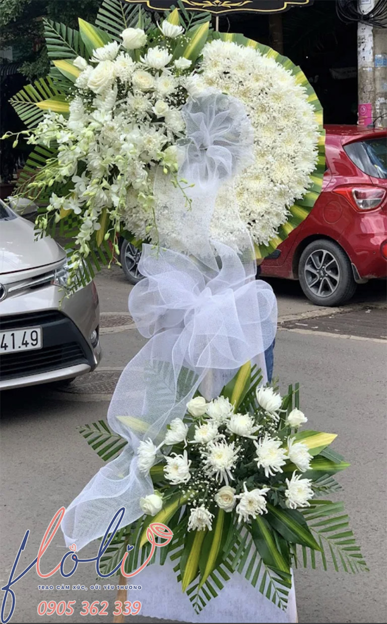 Kệ hoa cúc viếng nghĩa trang liệt sĩ ngày 27/7