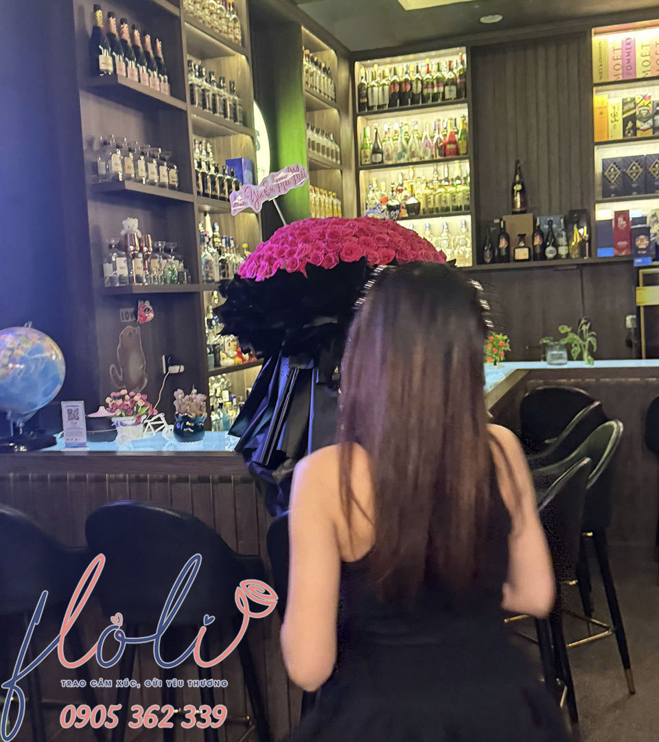 Bó hoa hồng tình yêu tặng cho bạn gái yêu thích nhất