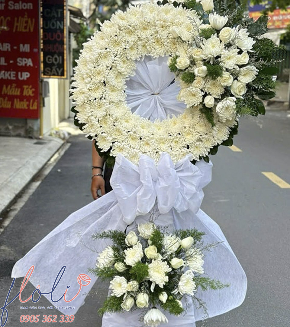 Kệ Hoa Chia Buồn Vòng Cúc Trắng 2 Tầng KV1402