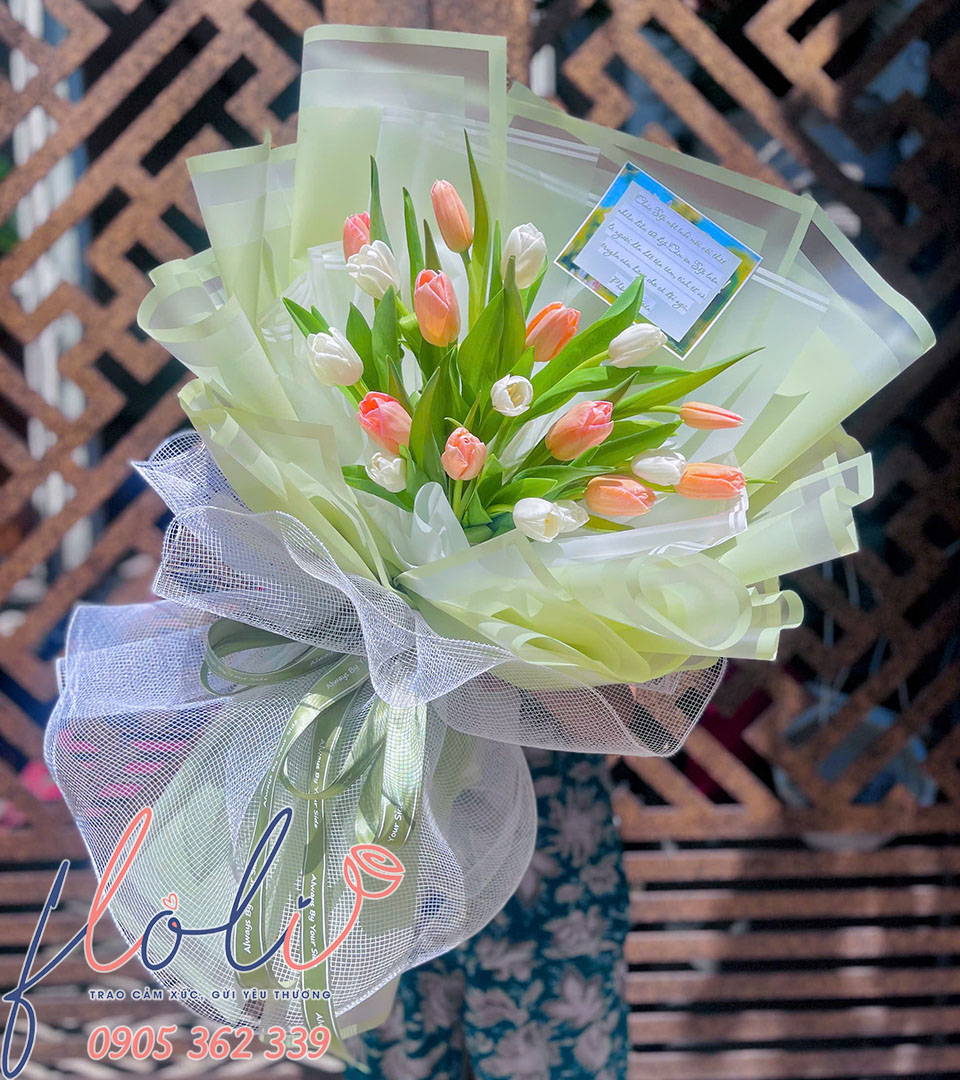 bo hoa tulip tang chuc mung sinh nhat sep nam