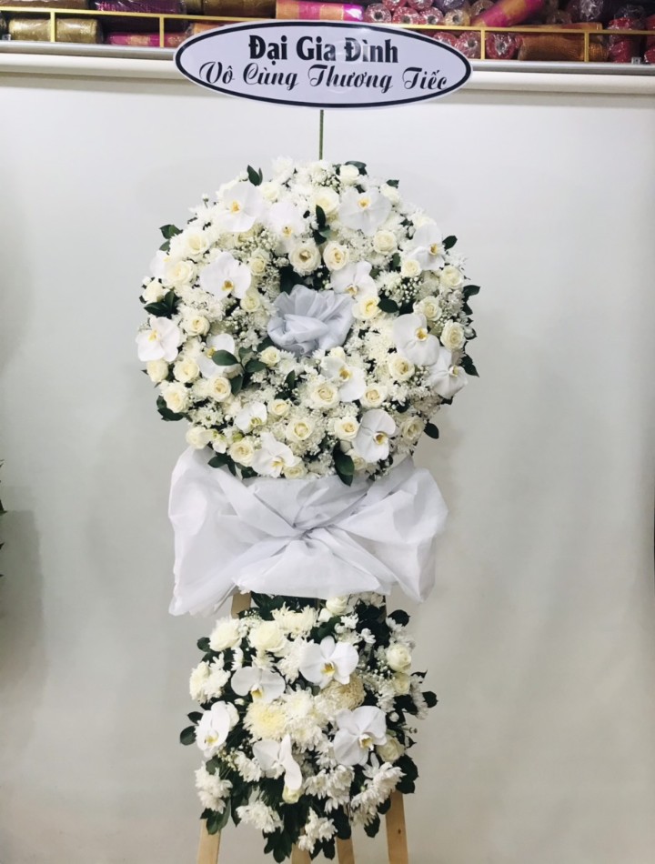 hoa tươi chia buồn ở Tân Phú