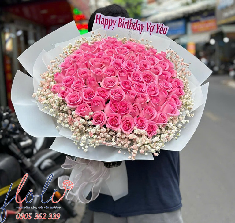 Bó hoa hồng chúc mừng sinh nhật của FLoLi Bình Tân