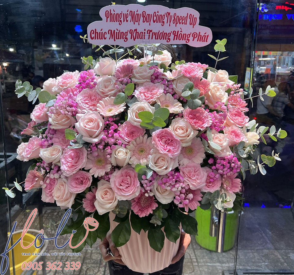 Giỏ hoa chúc mừng khai trương shop FLoLi chi nhánh Hà Nội