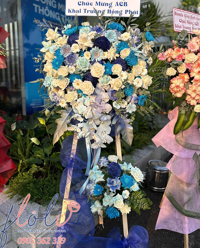 Kệ hoa chúc mừng khai trương FLoLi Đà Nẵng