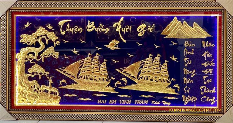 Tranh Khánh vàng làm quà mừng khai trương cửa hàng quần áo thêm phát tài