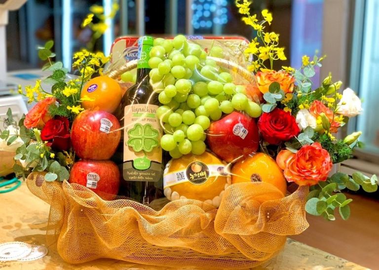 giỏ trái cây quà tặng sinh nhật cao cấp cho sếp nam