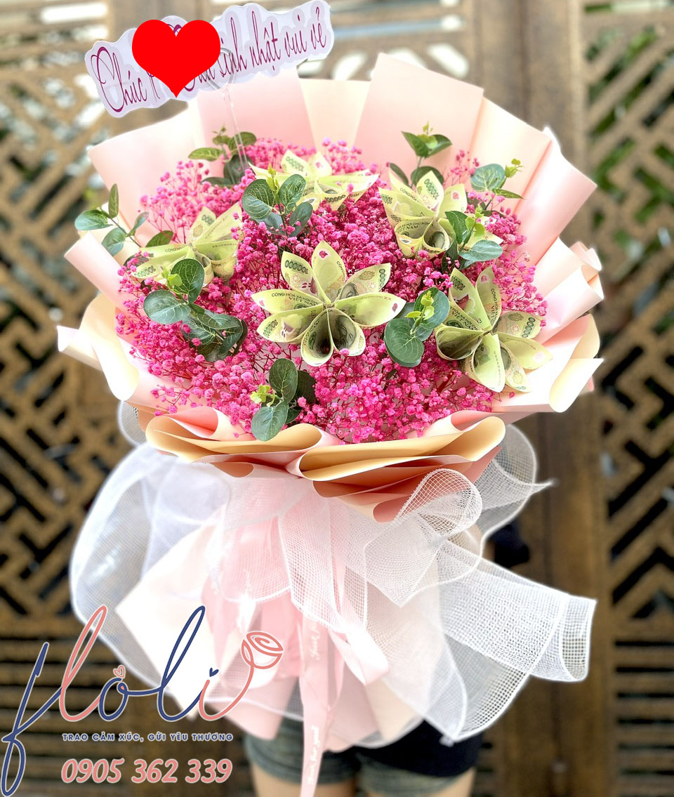 bó hoa tiền tặng sinh nhật ông bà