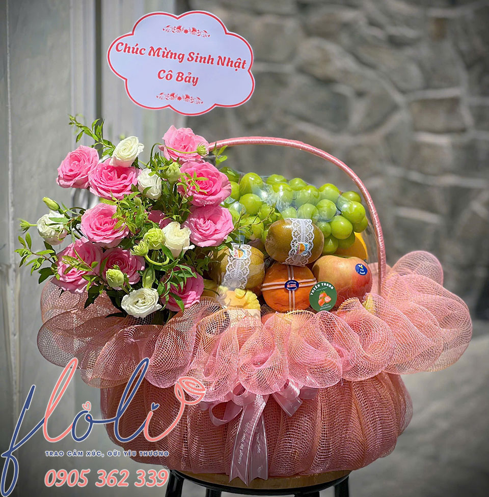 Giỏ trái cây tặng sinh nhật sếp hoặc đối tác