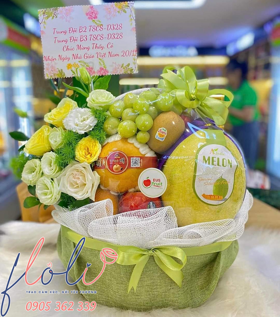 giỏ trái cây tặng thầy giáo cô giáo nhân ngày nhà giáo