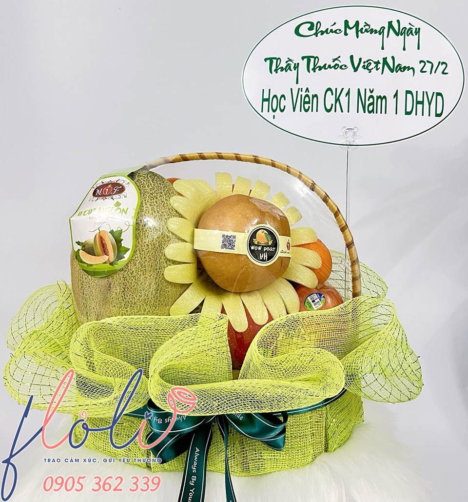 gio trai cay tang ngay thay thuoc viet nam 27/2