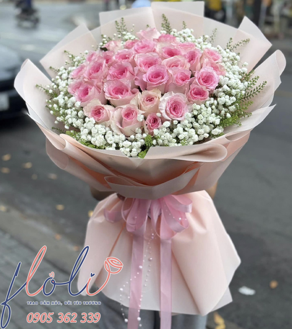 Bó Hoa Phụ Nữ Là Để Yêu Thương BH792